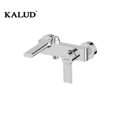 China Without Slide Bar Style High Quality Modern Bathroom Faucet Brass Wall Mounted Bath Shower Set Mixer Water Tap Chrome Plated Basin Faucet for sale