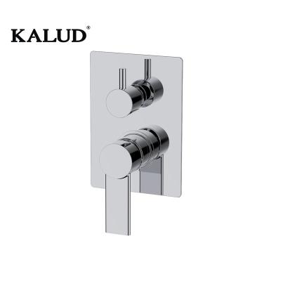 China Factory New Style K7115-1 Sliding Bar Bathroom Shower Bathtub Faucet Hot Cold Water Basin Faucet Brass Square Wall Mounted Mixer Tap for sale