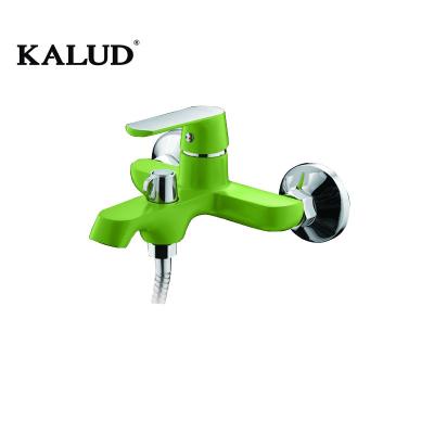 China Without Slide Bar Wall Mounted Brass Thermostatic Green Shower Faucets Spray Liner Bath Shower Mixer Taps Basin Shower Faucet 2021 for sale