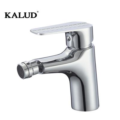 China Hot Sale Best Quality Single Handle Bathroom Faucets Metered Modern Luxury Basin Mixer Tap for sale