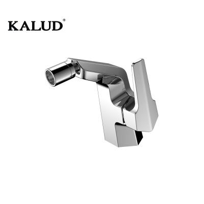 China Modern Chrome Bathroom Bidet Faucet Brass Body Modern Bidet Faucet Mixer Tap for sale