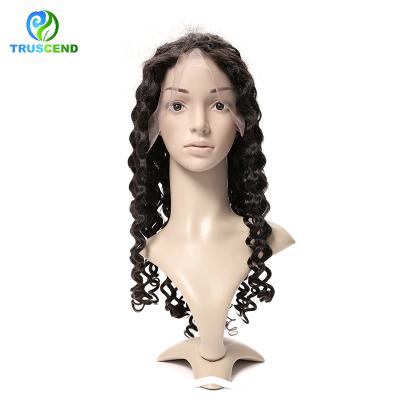 China Pre Plucked Peruvian Water Wave Natural Hairline 13*4 Lace Front Human Hair Wigs Curly Remy Human Hair Wigs Natural Color 4*4 Lace Frontal Wavy Wig for sale