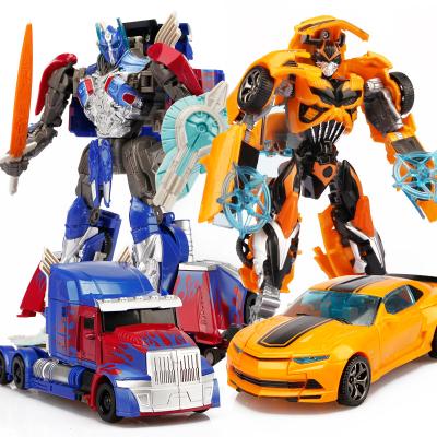 China 2021Hot environmental friendly plastic toy children's popular fidgety person Toi set car transform robot wholesale for sale