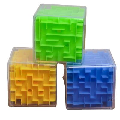 China Environmental Friendly Plastic 3d Maze Cube Toy Game Children's Education Magic Cube Ball Inside Maze Cube Educational Toys For Children Adult Boys Intellect for sale