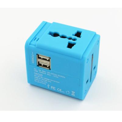 China Convenient Dual USB Ports Universal World Travel Adapter and Plug Converter with Dual USB Charger Port for sale