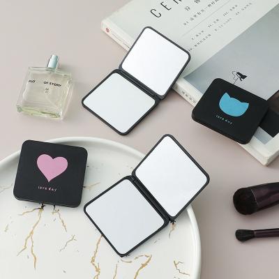 China Custom Logo Black Square Flip Mirror Custom Logo Sight Love Pattern Folding Pocket Plastic Mirror Wholesale Monocular Mirror for sale