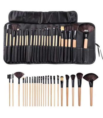 China Wholesale Professional And Durable 24 Pieces Private Label Lip Eyeshadow Makeup Brush Set With Storage Bag for sale