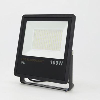 China ROAD/PARK/Garden Floodlight SMD LED Waterproof Portable Outdoor Floodlight IP67 30W 50W 100W 150W 200W for sale