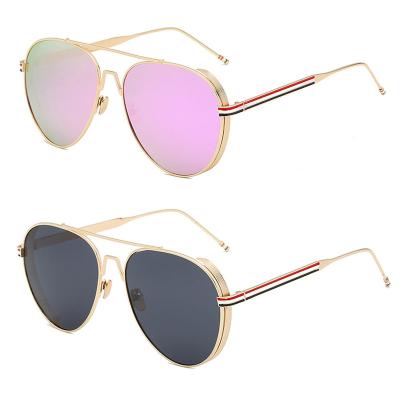 China Designer Sunglasses Oversized Cat Eye Women's Fashion Sunglasses Shade Sunglasses for sale