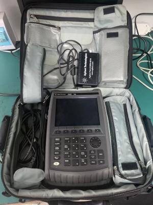 Cina Portable Agilent N9913A FieldFox Handheld RF Analyzer 4 GHz Keysight Spectrum Analyzer in vendita