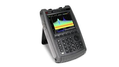 China N9951B FieldFox Handheld Microwave Analyzer, 44 GHz for Customizable Microwave Measurements for sale