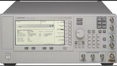 Cina Keysight Agilent E8257C PSG CW e generatore di segnali analogici pre-owned con gamma di frequenza da 250 KHz a 40 GHz in vendita