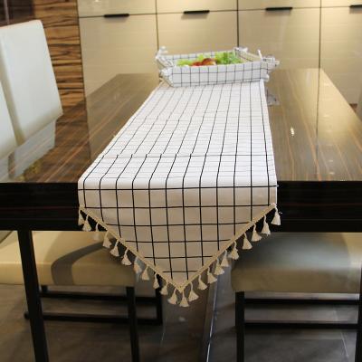 China High quality stripe restaurant home use table runner table runner simple design table runner for sale