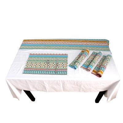 China Custom Christmas stripe table runner wedding table runner / fancy wedding table runners for sale