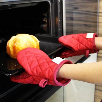 China Heat Resistant Silicone Printed Oven Glove Customized Cotton Oven Gloves for sale