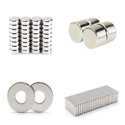 China Custom Industrial Magnet Best Quality N35 N38 N40 N42 N45 N48 N50 N52 N54 Magnet Manufacturers China for sale