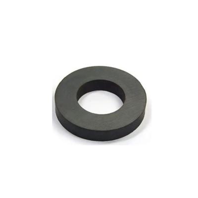 China Industrial Magnet Customized Magnetic Ring Disc Round Black Ferrite Magnet for sale