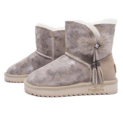 China Wholesale Round Bling Bling Tassel Sheepskin Fur Leather Winter Shiny Snow Boots For Women for sale