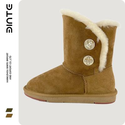 China Wholesale Anti-slippery Sheepskin Fur Mid Calf Winter Flat Snow Boots For Women for sale