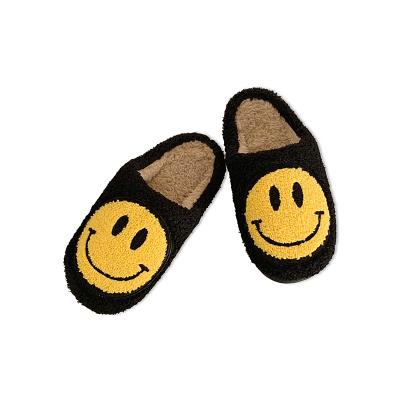 China Wholesale Cute Smiling Ladies Slipper Winter Large Size Fashion Trend Smiley Face Pattern Indoor Flat Warm Home Slippers For Women for sale