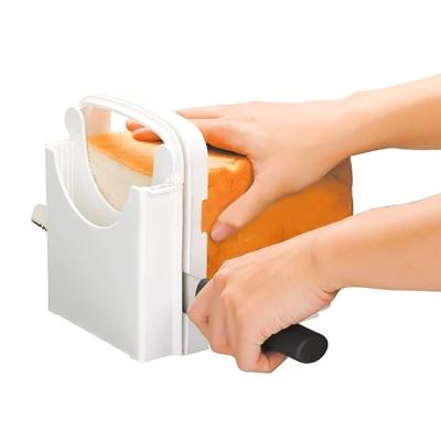 China ZXX Toast Bread Slicer Plastic Foldable Adjustable Bread Cutter Holder Cutting Guide Slicing Tool Kitchen Accessories for sale