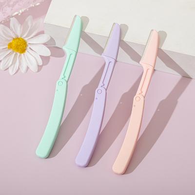 China No-Side Effect RubyFace Eyebrow Razor Woman Portable Plastic Folding Eyebrow Trimmer for sale