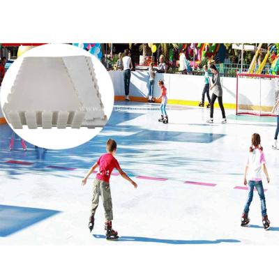 China Easy Install Wanhe Free Samples Accepted Synthetic Ice Hockey Tiles UHMWPE Outdoor Public Portable Ice Rink for sale