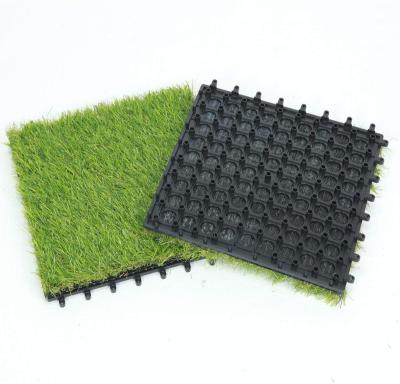 China Minimalist Good Quality Anti UV Interlocking Factory Price Artificial Grass Tile for sale