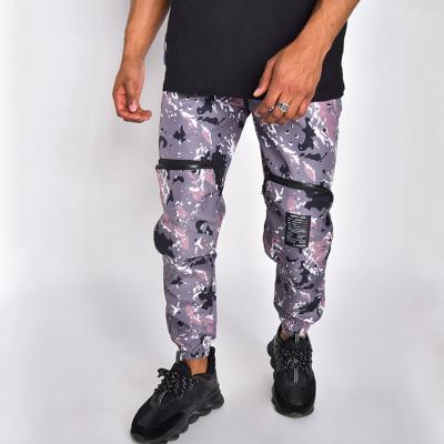 China 2021 OEM Custom Anti-Wrinkle Zipper Pockets Detailing Cargo Pants Streetwear Pants Purple Camouflage Cargo Pants Men for sale