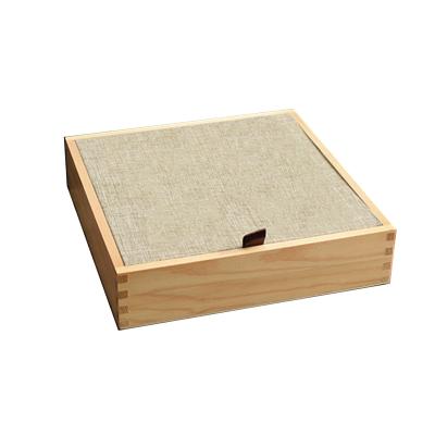 China Handmade Custom Wood Gift Box Cake Box Tea Decoration Wooden Cigar Box Packaging for sale