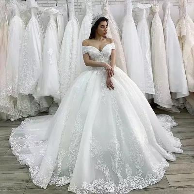 China YJ2016W wedding dress anti-static lace off the shoulder new 2023 seasons small tail tassel wedding dress for sale