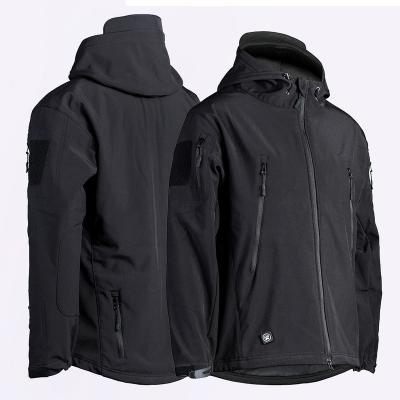 China Breathable Men Shark Skin Softshell Military Water Repellent Jacket for sale