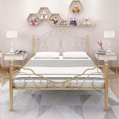 China New Arrival Fashion Wrought Iron Metal Bed Frame European Minimalist Bedroom Furniture (Others) Adjustable for sale