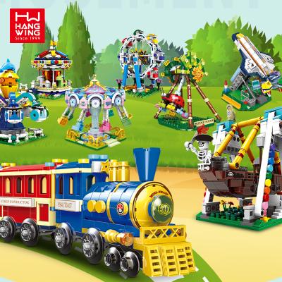 China 660PCS Building Toy Blocks Educational Diy Scence Assembling Brick Building Toys Amusement Park Ferris Wheel Kit Building Block Sets for sale