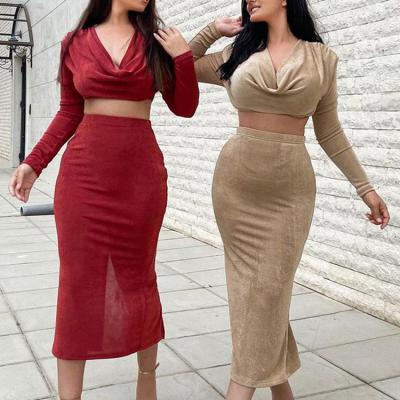 China 2021 Autumn Fashion Women New Arrivals Workable Solid V-Neckline Long Sleeve Crop Top And Long Skirt Set for sale