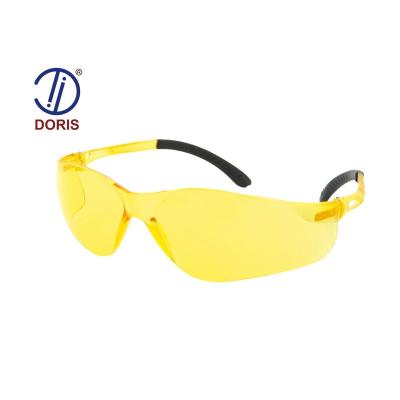 China Unisex Yellow Sports Glasses Night Vision Eye Glasses Driving Windproof Training Glasses Men Women Night Glasses for sale