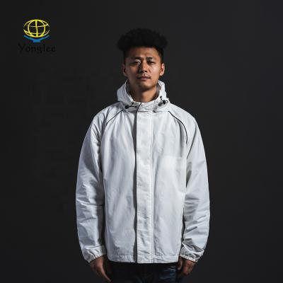 China Fashionable Custom Reflective Raincoat Men Raincoat Plus Size Jacket for sale