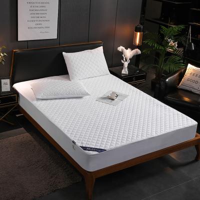 China Waterproof White Quilted Waterproof Mattress Cover Protector for sale