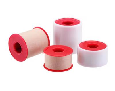 China 100mm Medical Zinc Oxide Adhesive Tape 100% Cotton Zinc Oxide Tape Reducing Flexion Of Joints for sale