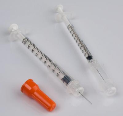 中国 Sterile Safety Insulin Syringe 1ml 0.5ml 0.3ml Medical Disposable Syringe Insuline Needle Syringes With Orange Top 販売のため