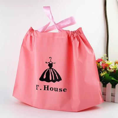 China Beautiful Custom Drawstring Plastic Shopping Bag Eco Friendly Recyclable Waterproof for sale