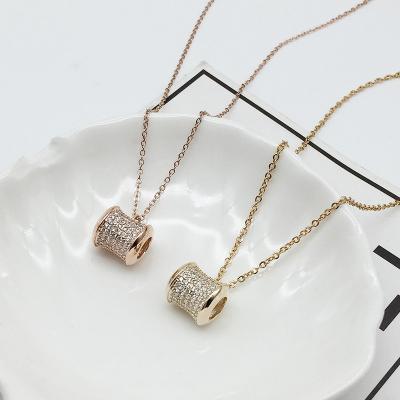 China New Fashion 2021 Romantic Luxury Designer Brand Small Steel Female Neck Chain Necklace Letter Stainless Waist Clavicle Chain for sale