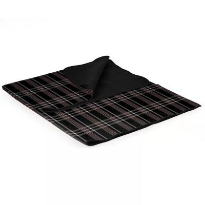 China New Product Wholesale Plaid Picnic Hot Selling Foldable Blanket Waterproof Large Waterproof for sale