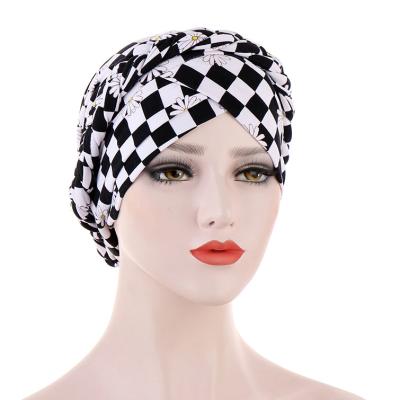 China Wholesale Muslim Leopard Lattice Flowers Wrap Head Ready Hijab Crystal Hat Hijab Muslim Inner Hijab for sale