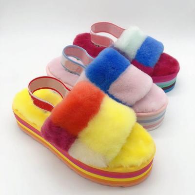 China 2021 new fashion trend wholesale women's sandals sheepskin slippers ugging fur slippers fur slides for sale