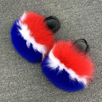 China 2021 Fashion Trend New Colorful Rainbow Toddler Fox Fur Slides For Women And Kids Raccoon Fur Mommy And Me Slippers Fur Slides for sale