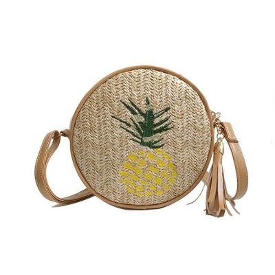 China Bohemian Women Pinch Handmade Shoulder Bag Around Straw Woven Handbag Rattan Boho Bag Clutch for sale