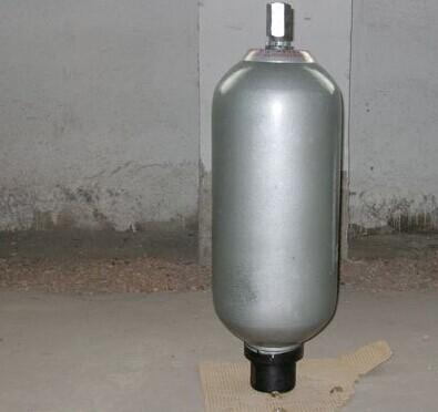 China hydraulic bladder accumulator for cement machines for sale