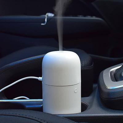 China Ultrasonic Aroma Diffuser Car Aromatherapy Car Aroma Car Essential Oil for sale