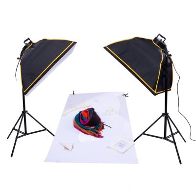 China Durable Custom High Quality Portable Lighting Led Speedlight Softbox With 2m Light Stand for sale